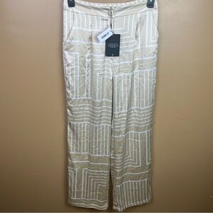 NEW 4th and Reckless Norma Trouser in Abstract Satin Size Large